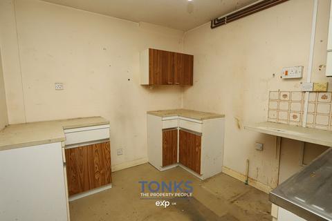 3 bedroom end of terrace house for sale, Foxglove Close, Shrewsbury SY3