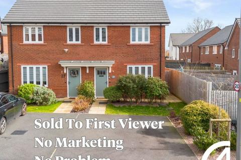 3 bedroom semi-detached house for sale, Oak Green Road, Lowton, WA3