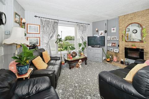 2 bedroom detached bungalow for sale, Pilot Road, Hastings