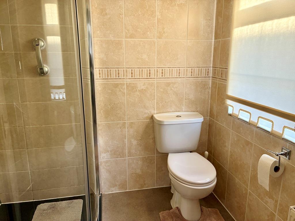 Shower Room.JPEG
