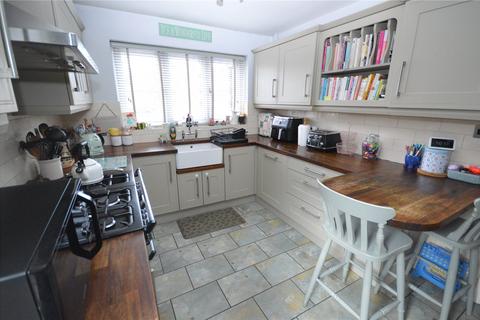 4 bedroom detached house for sale, Holford Way, Luton, Bedfordshire, LU3