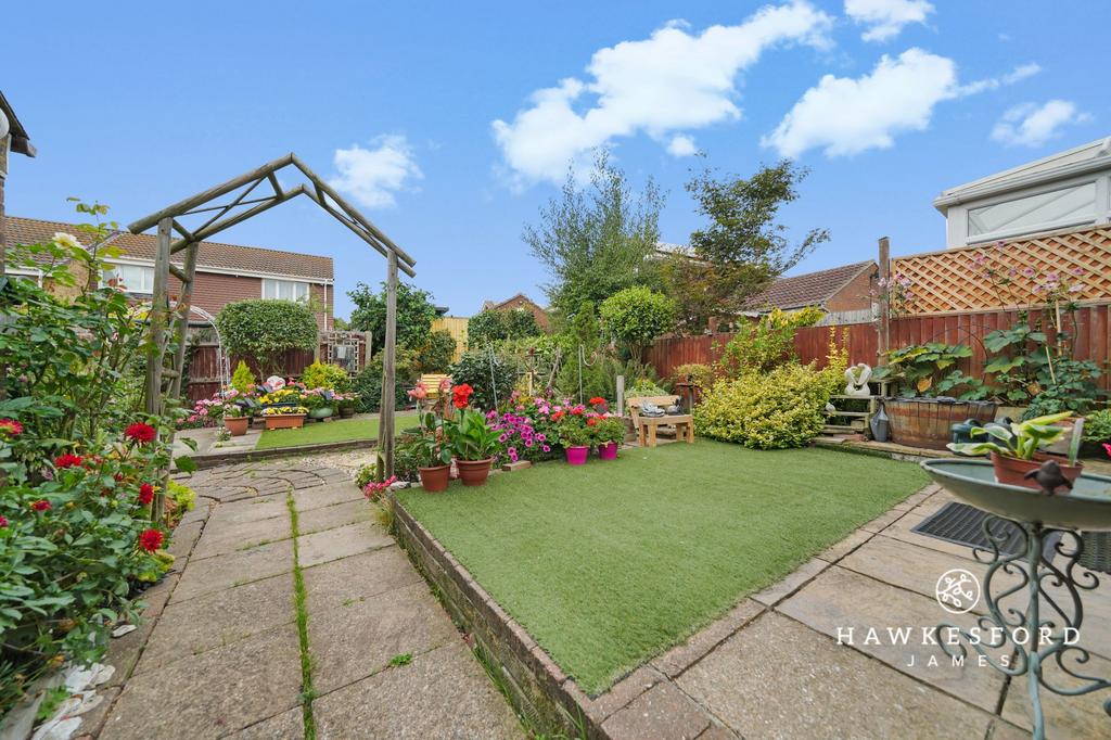 Peregrine Drive, Sittingbourne - Rear garden