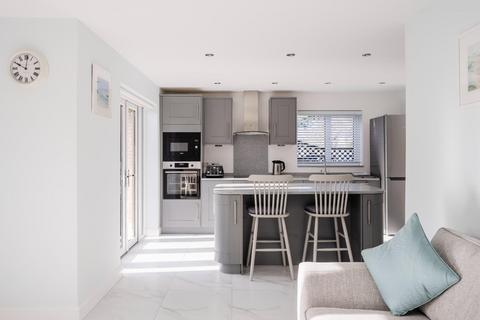 4 bedroom detached house for sale, Stoneleigh Park, Colchester