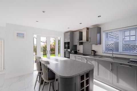 4 bedroom detached house for sale, Stoneleigh Park, Colchester