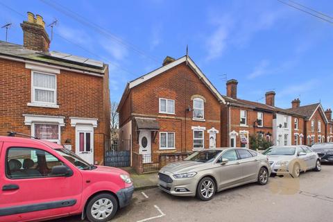 2 bedroom semi-detached house for sale, Canterbury Road, Colchester