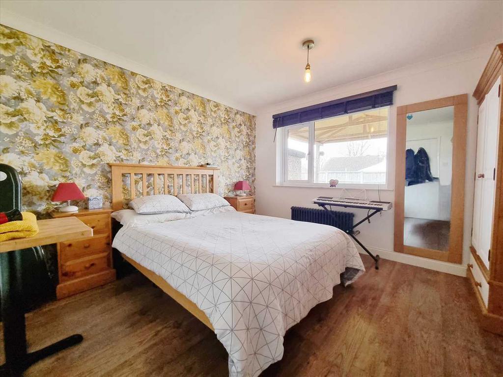 Bedroom 1: