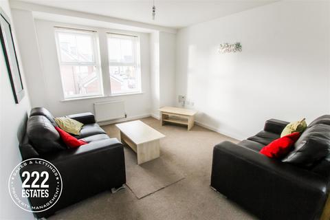 2 bedroom apartment to rent, Lulworth Place, Warrington