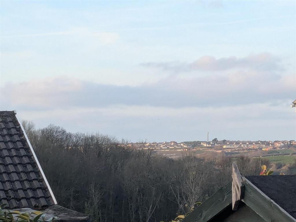 13 Beech View 2.jpg