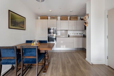 2 bedroom flat for sale, Nellie Cressall Way, London, E3