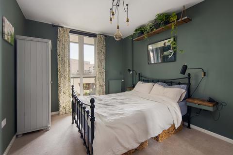 2 bedroom flat for sale, Nellie Cressall Way, London, E3