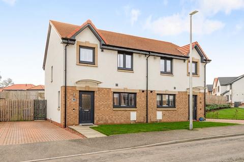 undefined, Mercat Crescent, Airth, FK2