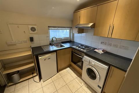 undefined, 4 Bedford Road, Houghton Regis, Dunstable