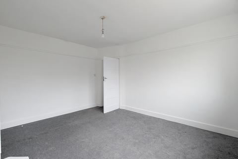 2 bedroom property to rent, Imperial Close