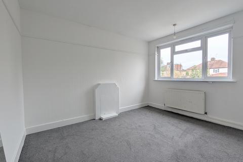 2 bedroom property to rent, Imperial Close