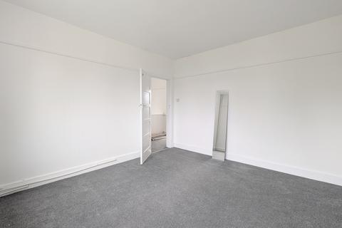 2 bedroom property to rent, Imperial Close