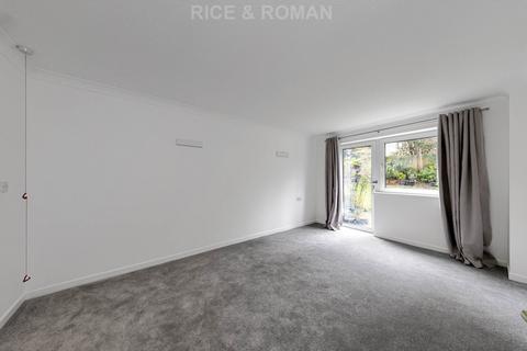 undefined, Mount Hermon Road, Woking GU22