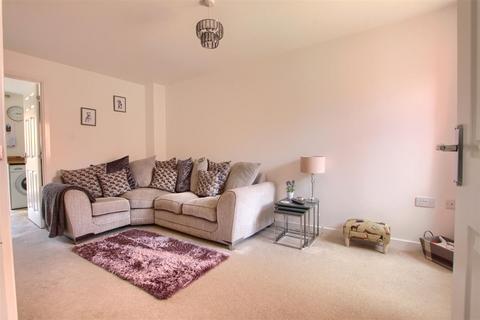 undefined, Cades Grove, Ingleby Barwick