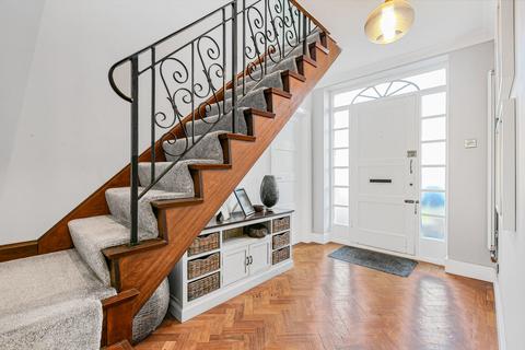5 bedroom detached house for sale, Springfield Grove, Sunbury-on-Thames, Surrey, TW16