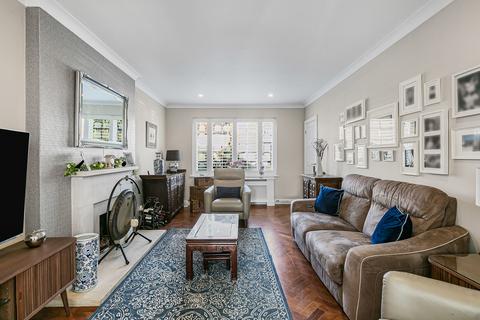 5 bedroom detached house for sale, Springfield Grove, Sunbury-on-Thames, Surrey, TW16