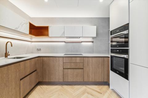 1 bedroom flat to rent, Parkland Walk, London SW6