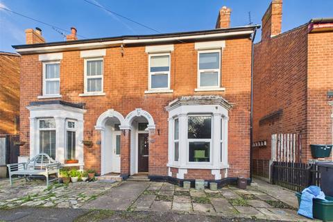 undefined, Malvern Road, Gloucester, Gloucestershire, GL1