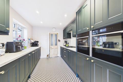 undefined, Malvern Road, Gloucester, Gloucestershire, GL1