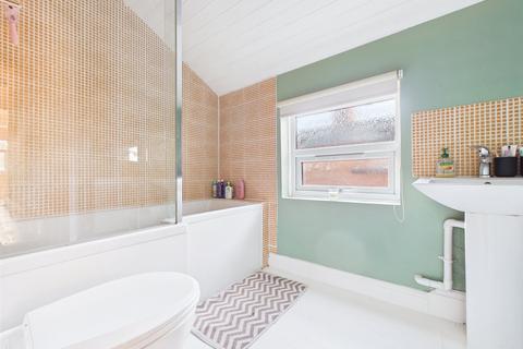 undefined, Malvern Road, Gloucester, Gloucestershire, GL1