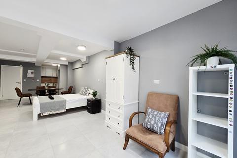 1 bedroom apartment to rent, 2a Burnside Road LG6 Dagenham RM8 1XD