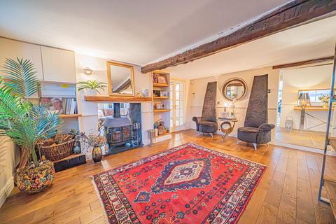 6 bedroom detached house for sale, Warwick Road, Chadwick End, B93