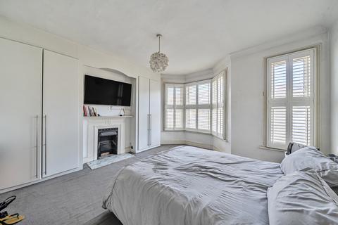 2 bedroom terraced house for sale, Silvermere Road, London