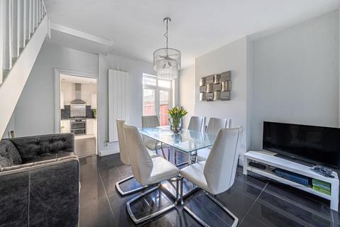 2 bedroom terraced house for sale, Silvermere Road, London