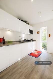 2 bedroom flat to rent, Sireen Apartments, London, E3