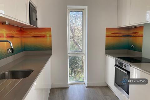 2 bedroom flat to rent, Sireen Apartments, London, E3