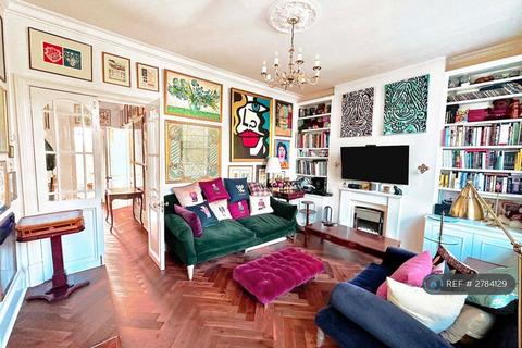 2 bedroom flat to rent, Hampstead Lane, London, N6