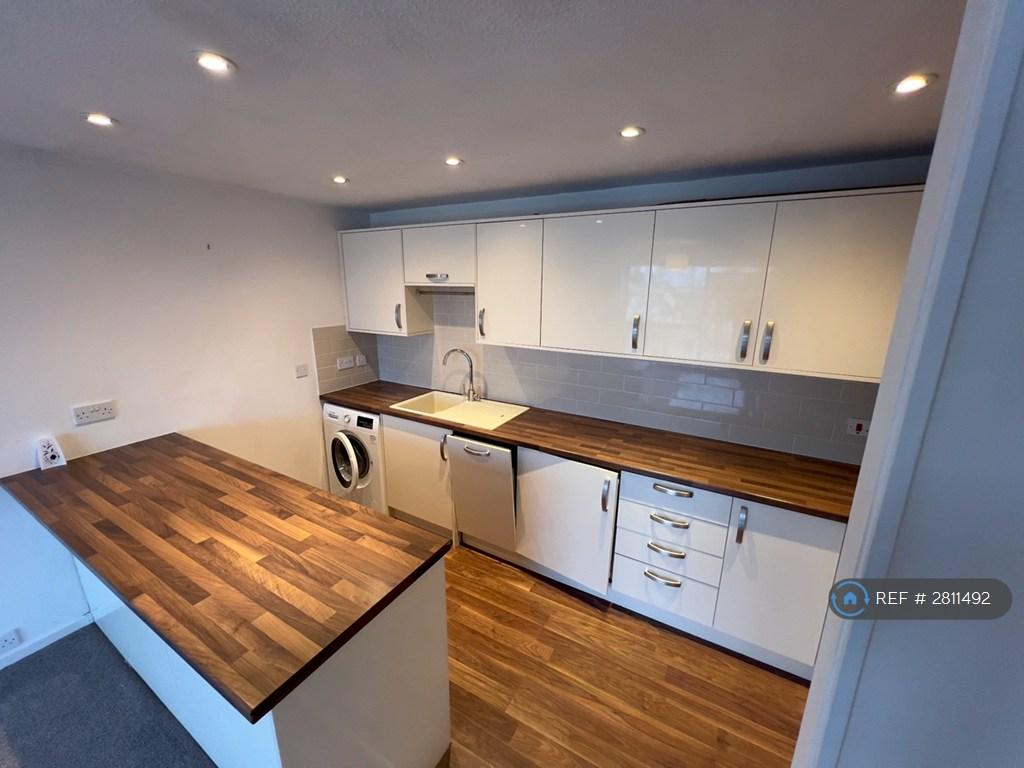 Spacious Open Kitchen