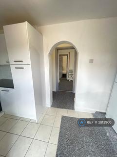 undefined, Queens Road, Beeston, Nottingham, NG9