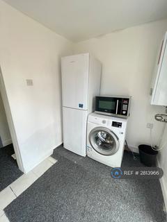 undefined, Queens Road, Beeston, Nottingham, NG9