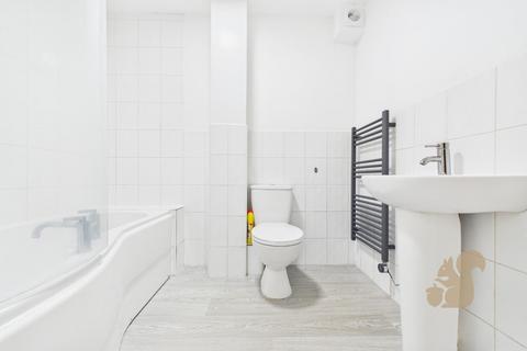 2 bedroom flat for sale, Mile End Road, Colchester