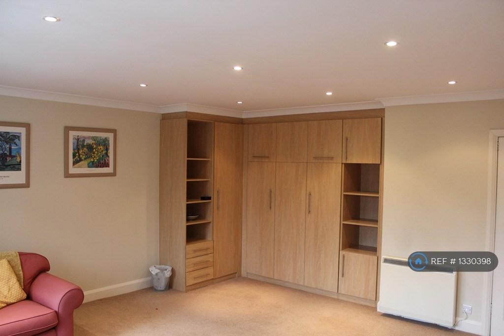 Lounge Showing Murphy Bed