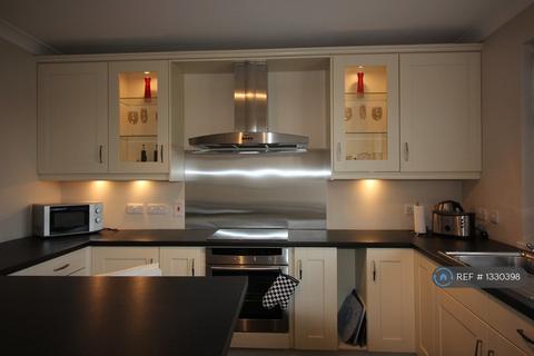 undefined, Ridgeway, Horsell, GU21