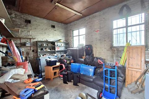 undefined, Birstall Road, Liverpool, Merseyside, L6