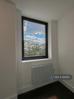 undefined, Staines Road, Hounslow, TW3