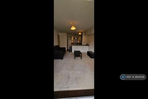 2 bedroom flat to rent, Wraysbury Drive, West Drayton, UB7