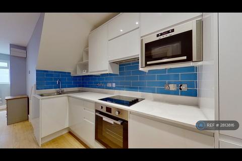 1 bedroom flat to rent, Garratt Lane, London, SW18