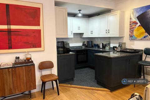 2 bedroom flat to rent, Palace Court, London, W2