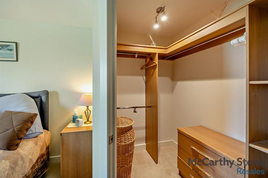 Walk In Wardrobe
