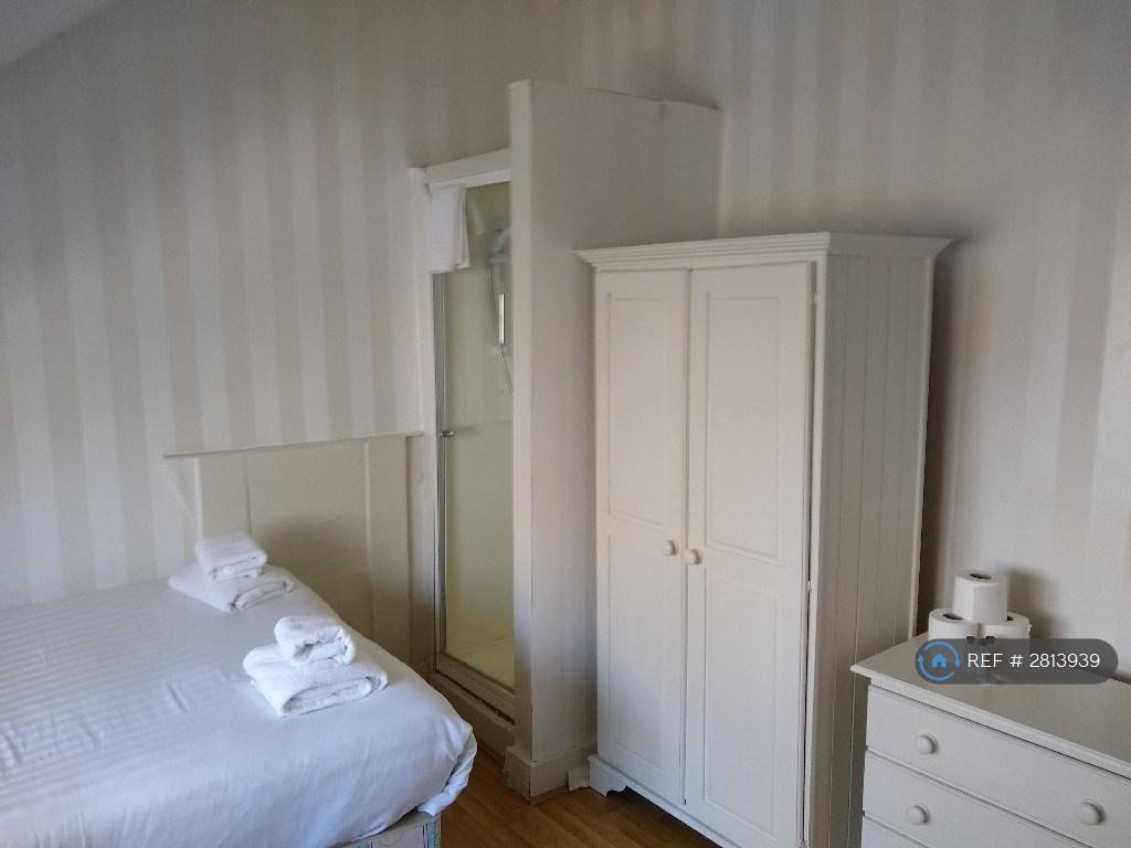 Room 7