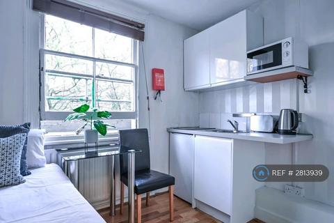 1 bedroom in a house share to rent, Holland Road, London, W14