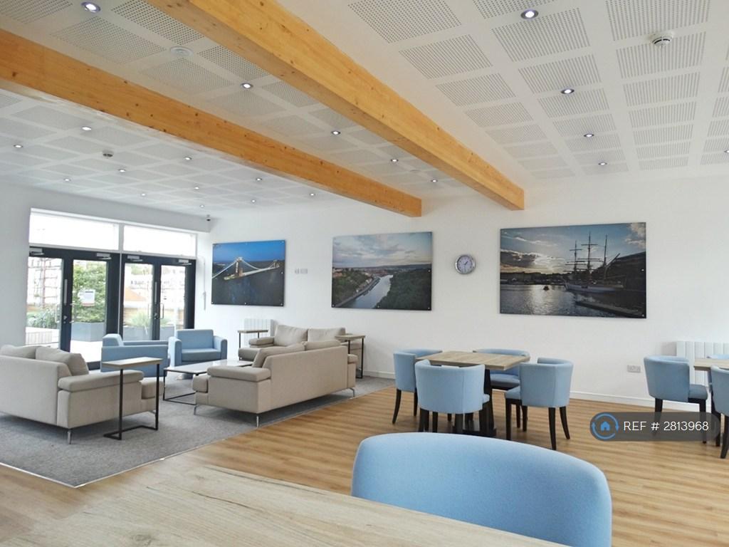 Resident Club Lounge