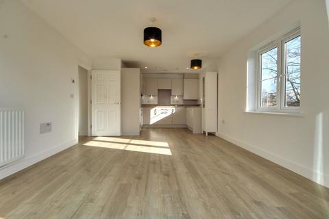 2 bedroom flat for sale, Renfields, Henry House, RH16